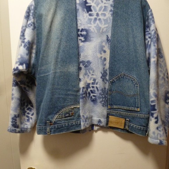 One of a kind coat !!!! denim that seems to make it never go out of style! - Picture 5 of 9